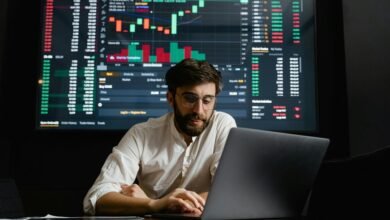 tech investment profit strategies